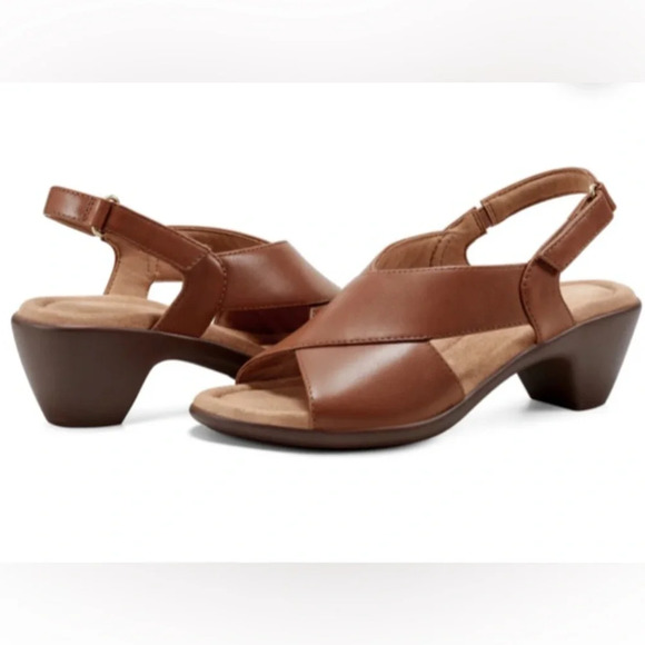 NWOB Easy Spirit Chantal  Brown Leather Casual Heeled Sandals 7 - Picture 7 of 13